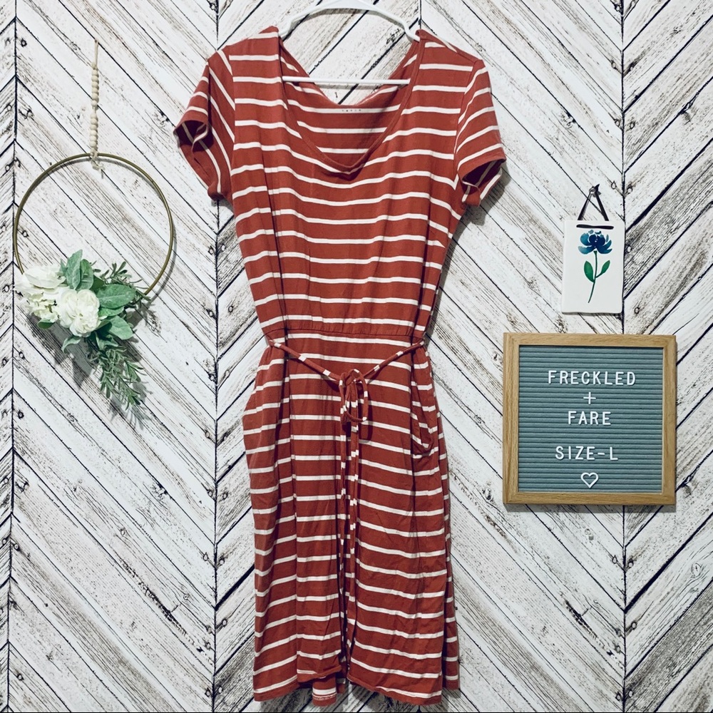 Mauve striped midi with pockets!